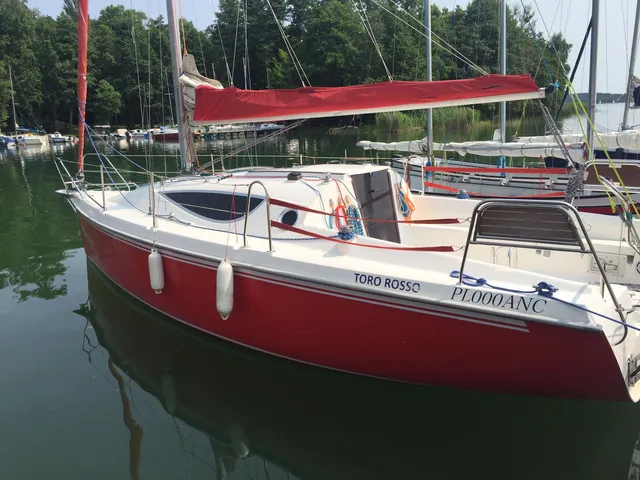 Maxus 28